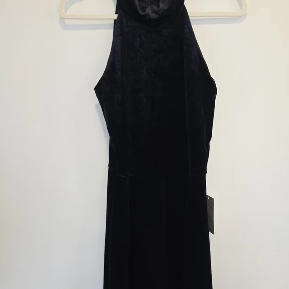 Chic Black Halter Maxi Dress - Picture 4 of 13